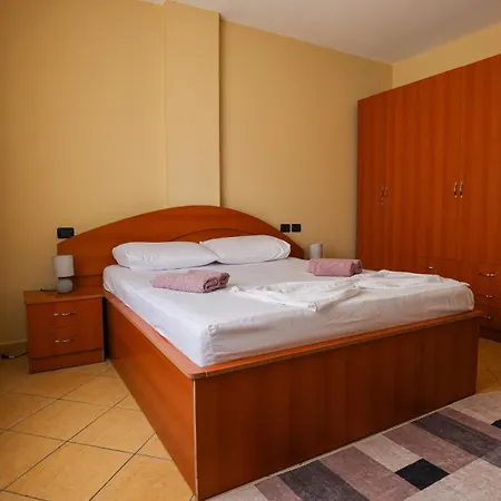 Joe Coastal Escape Golem (Tirana)