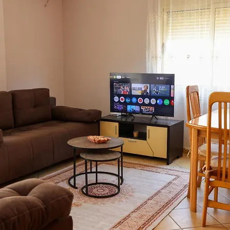 Joe Coastal Escape גולם