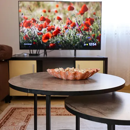 Joe Coastal Escape Golem (Tirana)