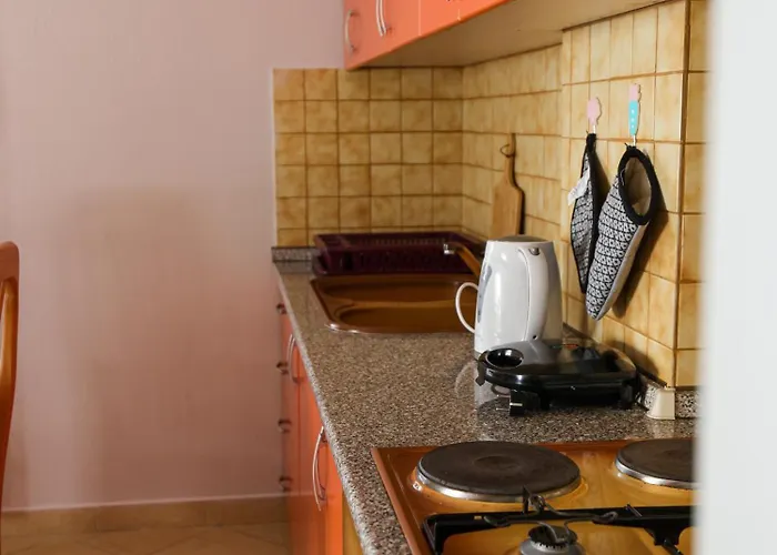 Joe Coastal Escape アパート ゴーレム